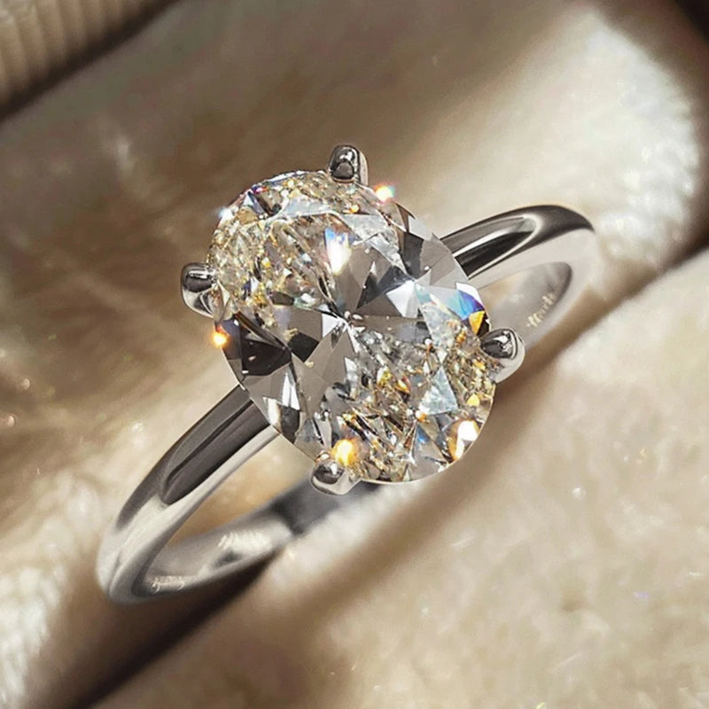 Sterling Silve 1-8CT Zircon Gorgeous Shiny Oval Stone Ring